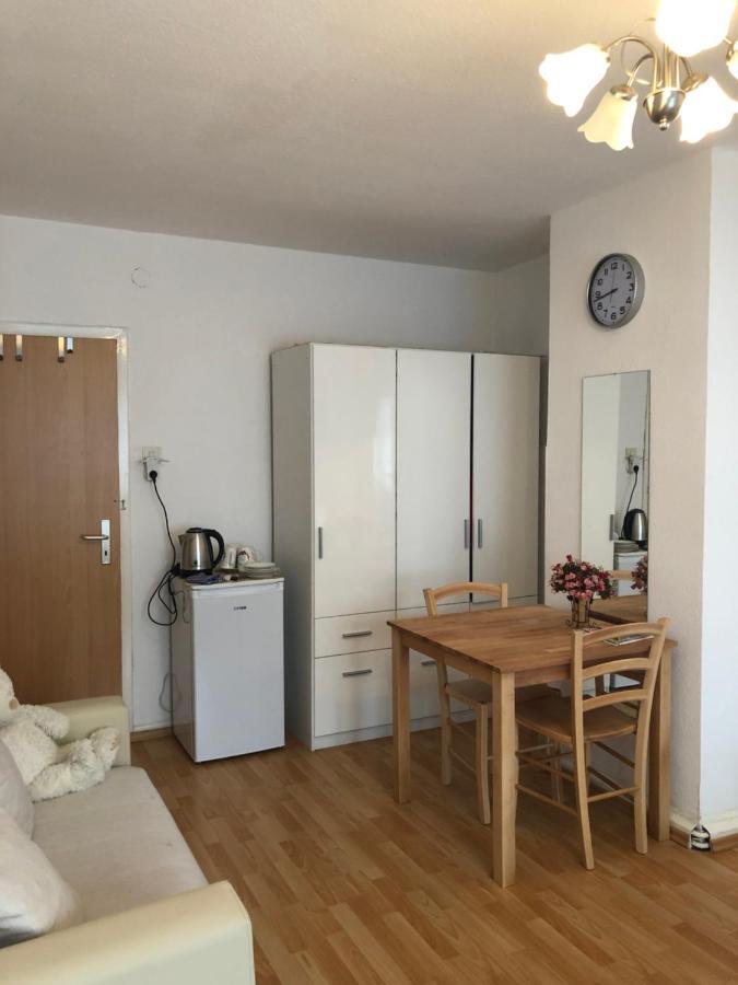 2 Privatzimmer , Dusche /Wc Nahe Koeln 弗雷兴 外观 照片